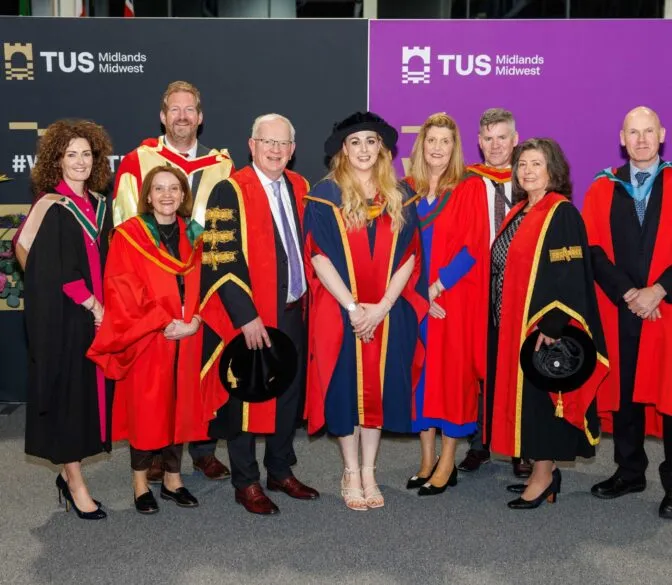 20231031_TUS-Graduations_Athlone-Campus_Tuesday-3pm-Session_2023-10-31-Jeff-Graduations-0254-copy-min-1